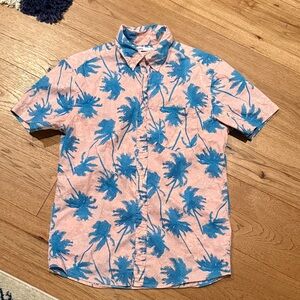 Sonoma Men's Casual Shirt with Blue Palm Pattern